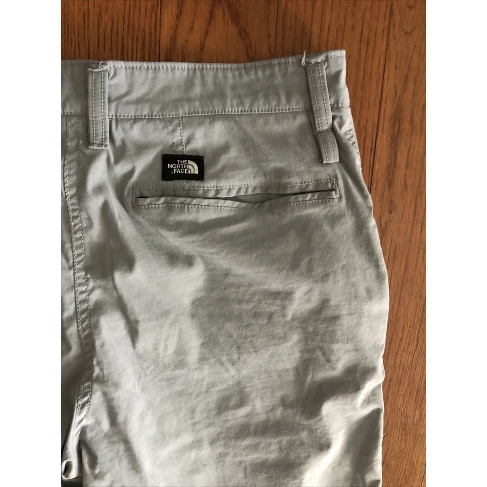 The North Face Shorts Mens Size 32 Gray 9